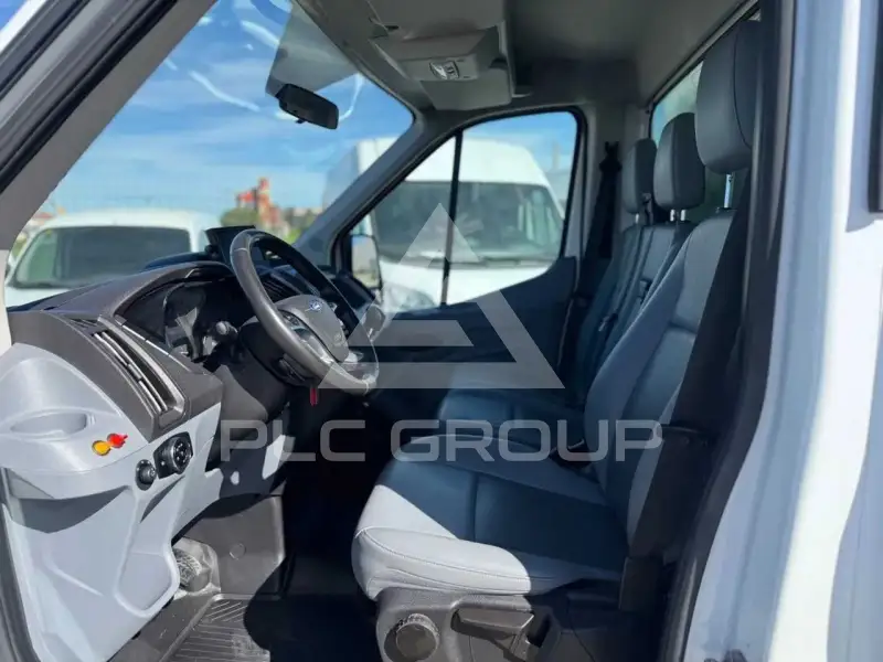 2018 Ford TRANSIT