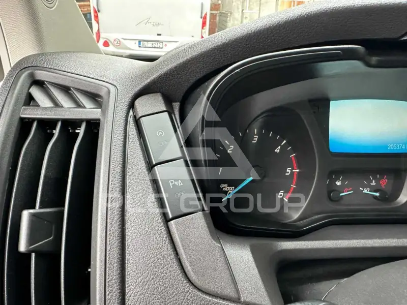2018 Ford TRANSIT