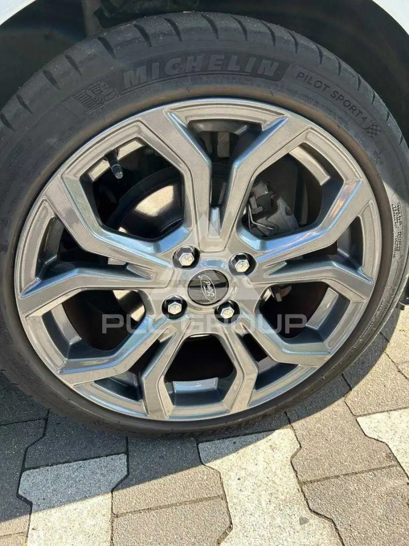 2018 Ford FIESTA