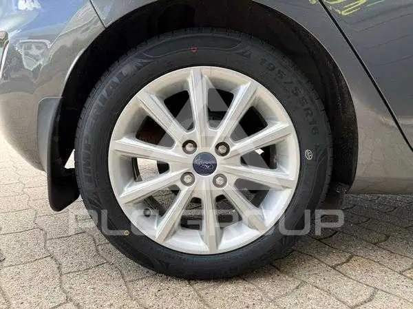2018 Ford FIESTA