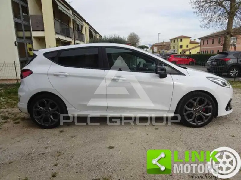 2018 Ford FIESTA