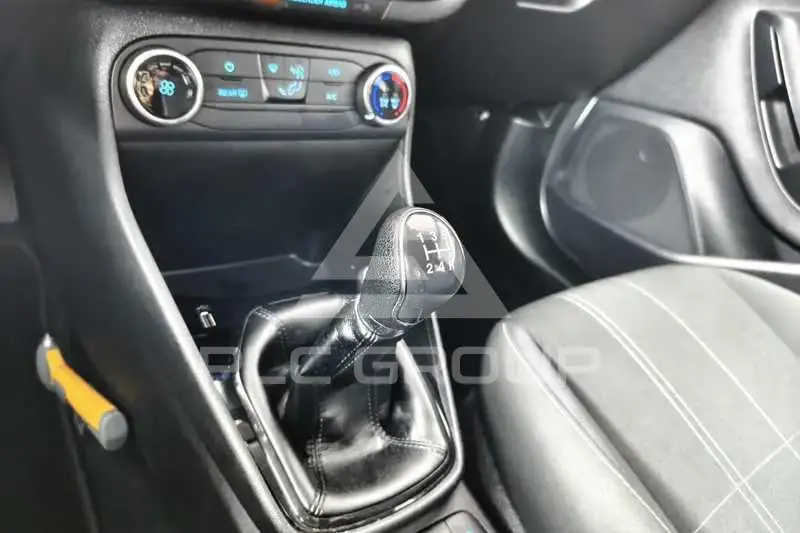 2018 Ford FIESTA