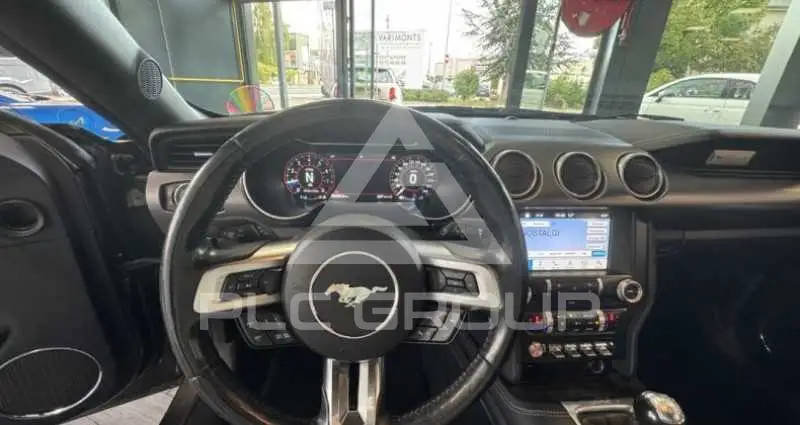 2018 Ford MUSTANG