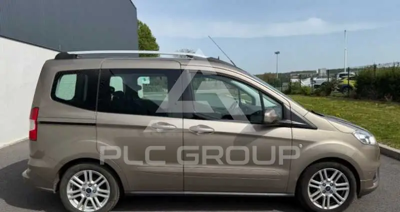 2018 Ford Tourneo