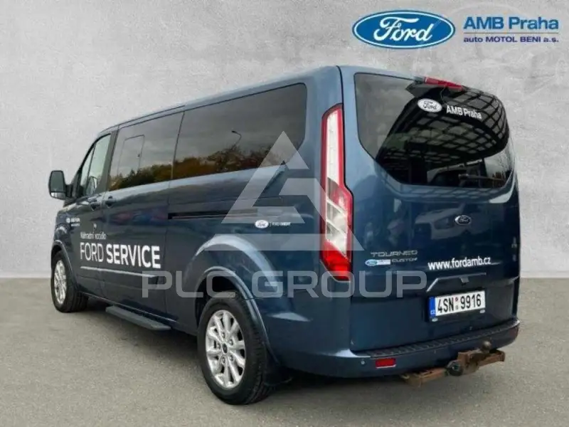 2018 Ford Tourneo