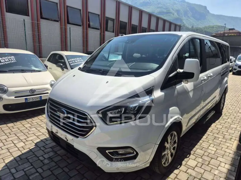 2018 Ford Tourneo