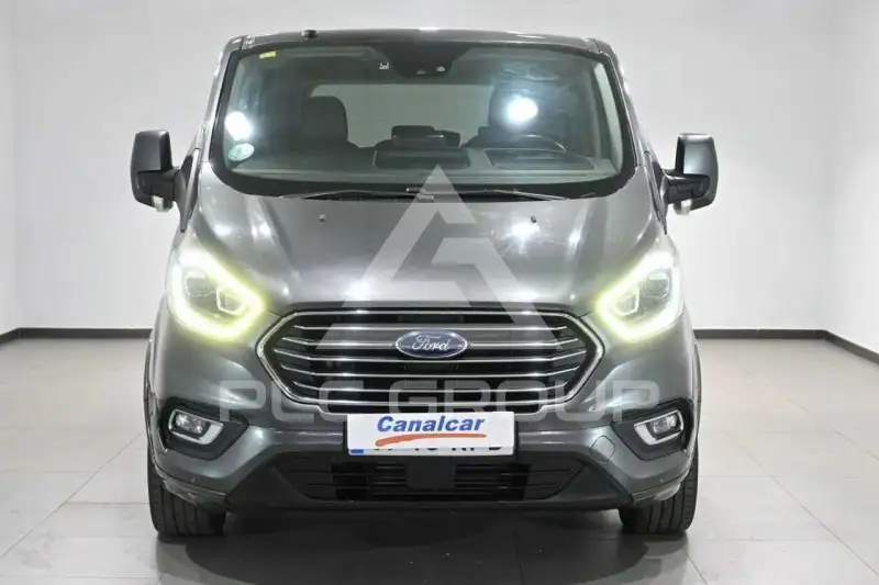 2018 Ford Tourneo
