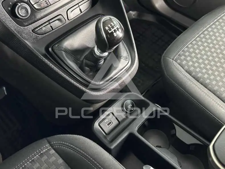 2018 Ford Tourneo