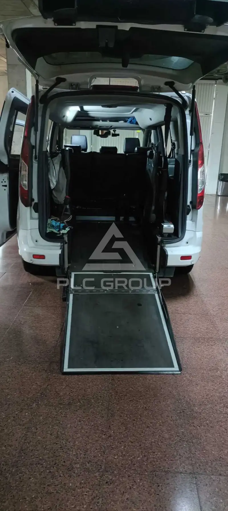 2018 Ford Tourneo