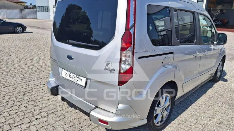 2018 Ford Tourneo