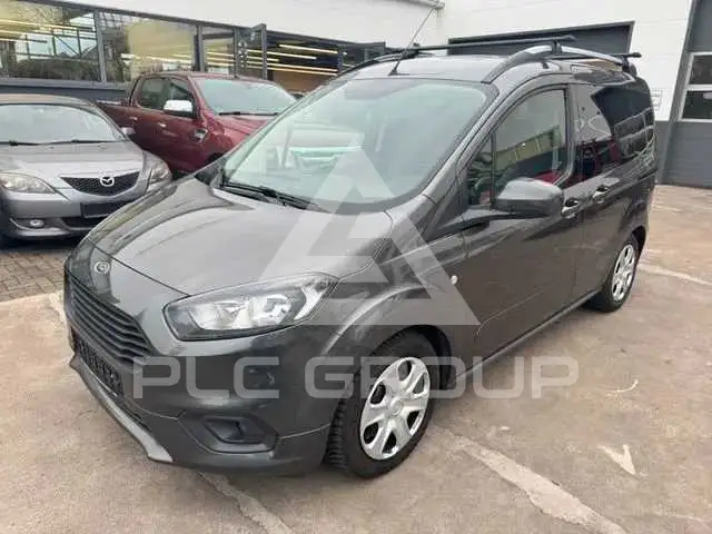 2018 Ford Tourneo