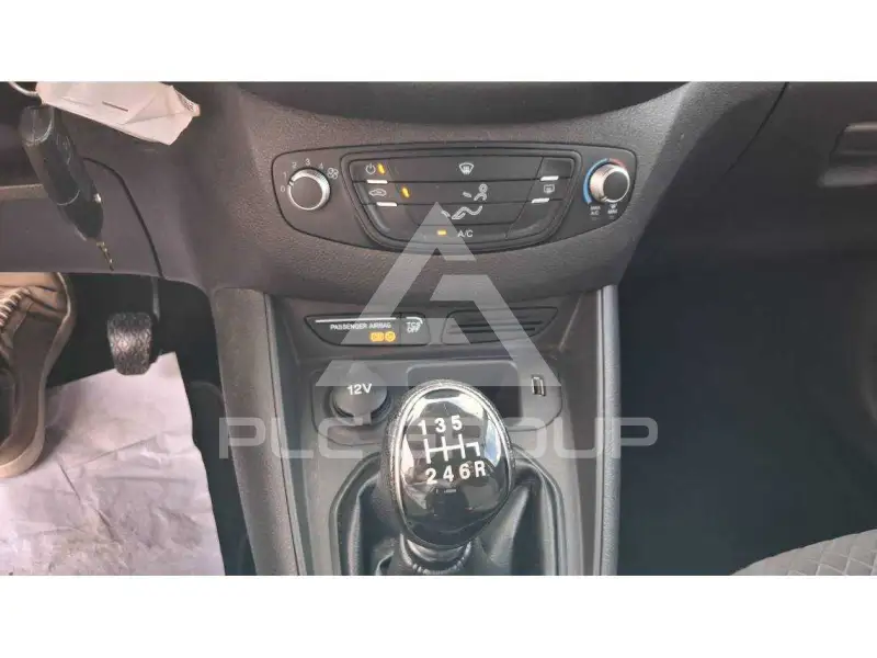 2018 Ford Tourneo