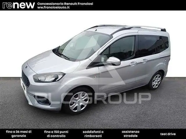 2018 Ford Tourneo