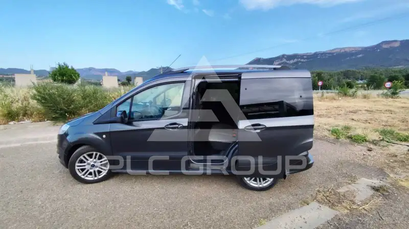2018 Ford Tourneo