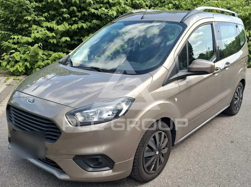 2018 Ford Tourneo