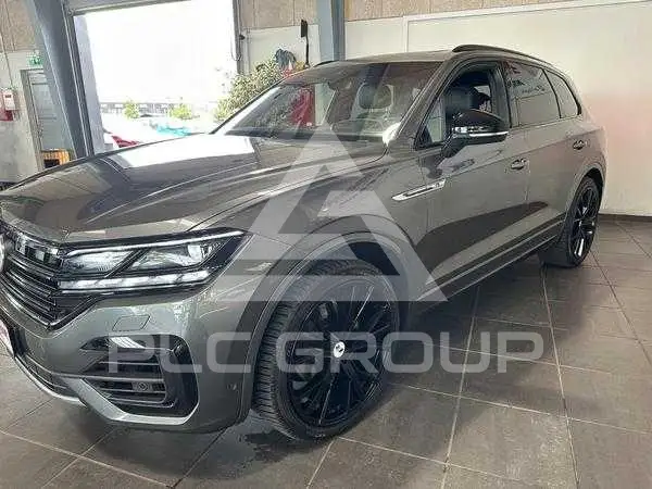 2018 Volkswagen Touareg