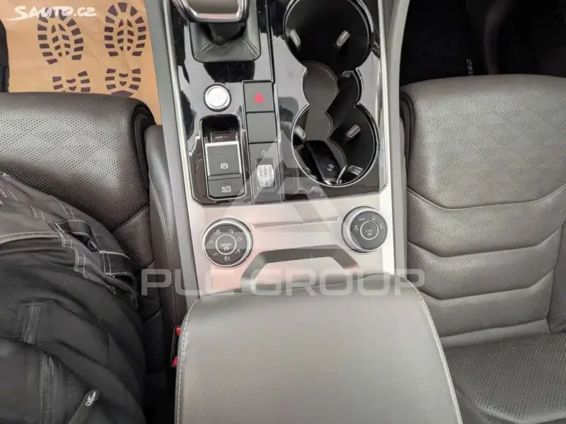 2018 Volkswagen Touareg