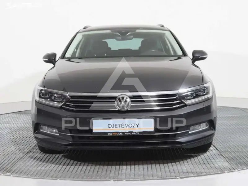 2018 Volkswagen Passat