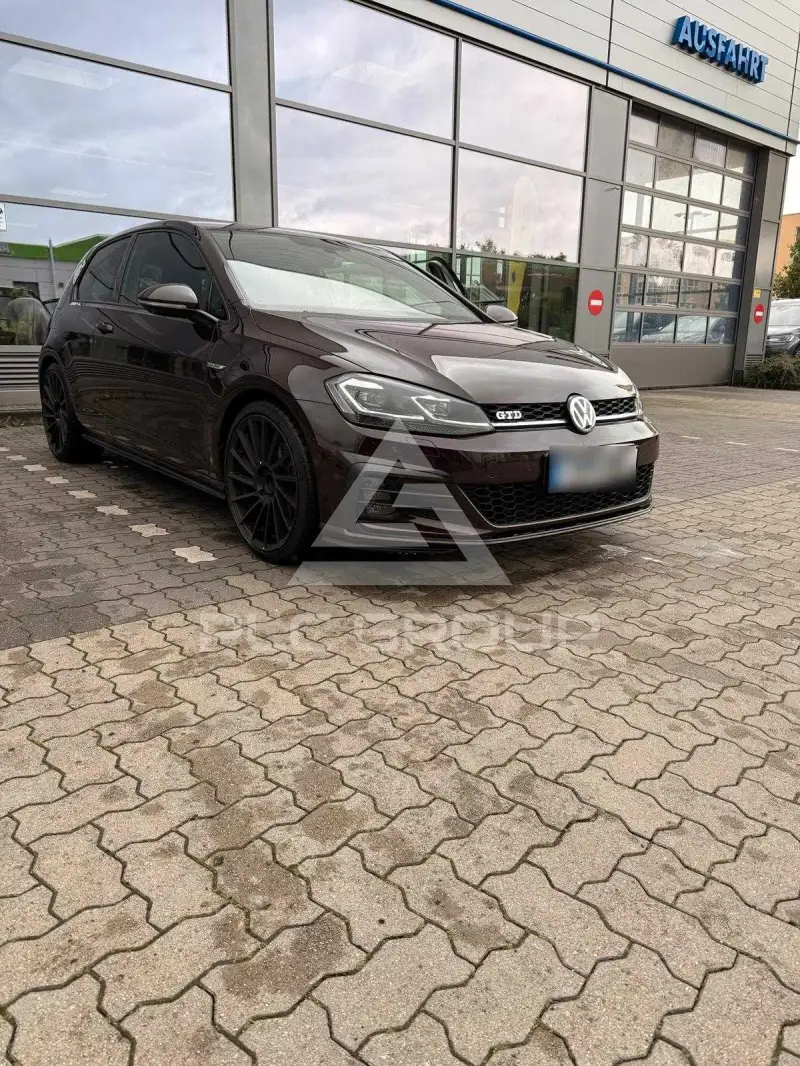 2018 Volkswagen GOLF