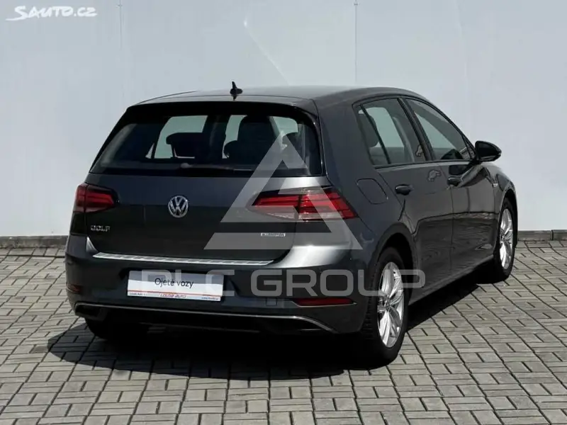 2018 Volkswagen GOLF