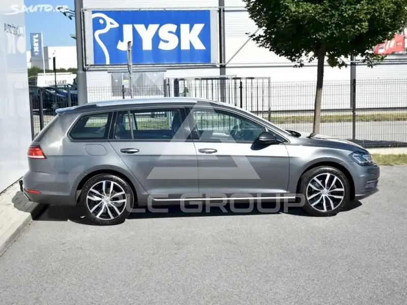 2018 Volkswagen GOLF