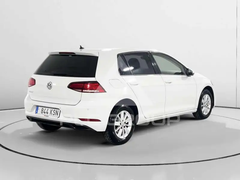 2018 Volkswagen GOLF