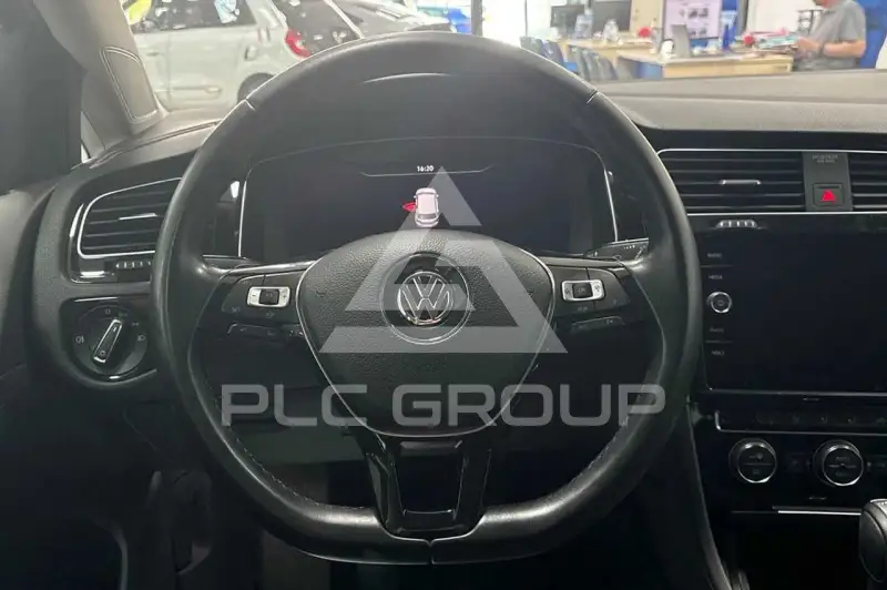 2018 Volkswagen GOLF
