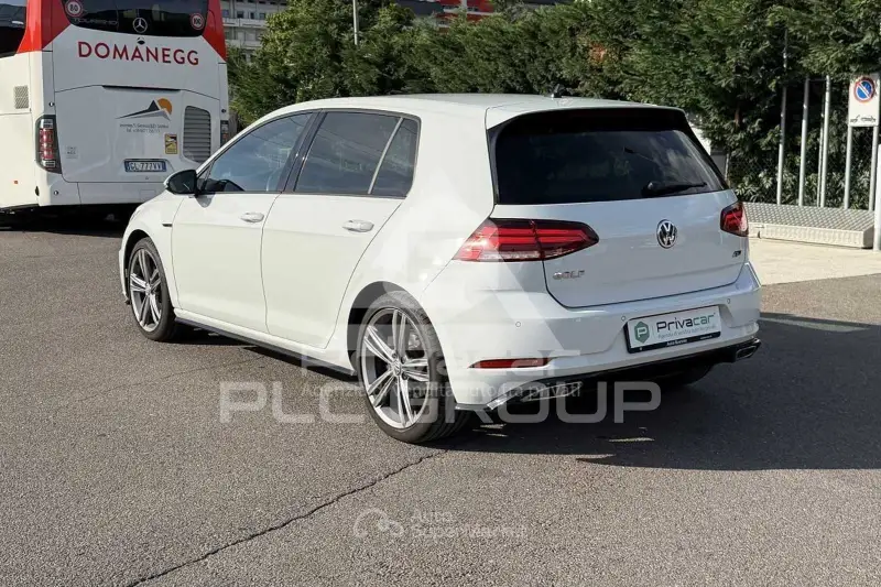2018 Volkswagen GOLF