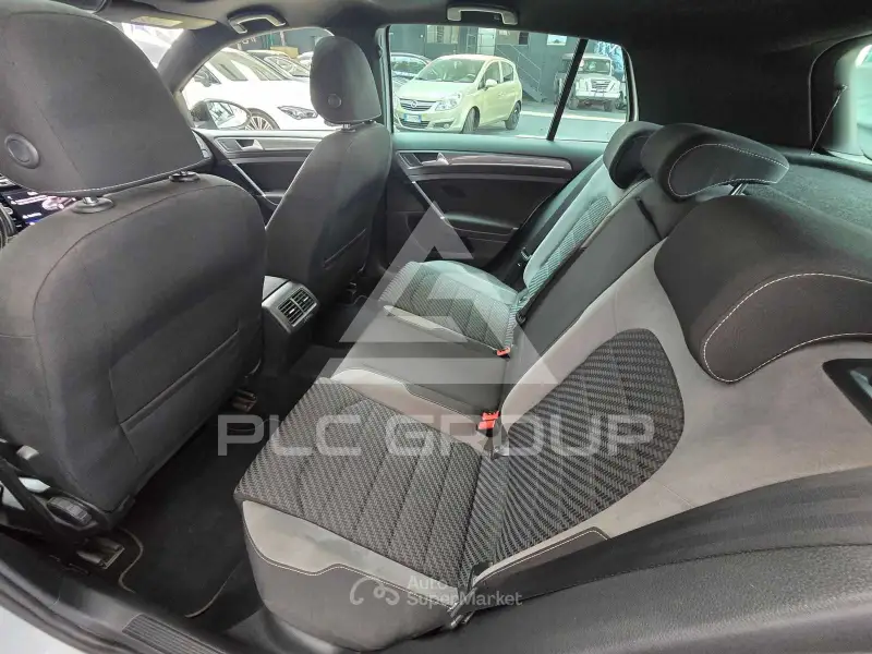 2018 Volkswagen GOLF