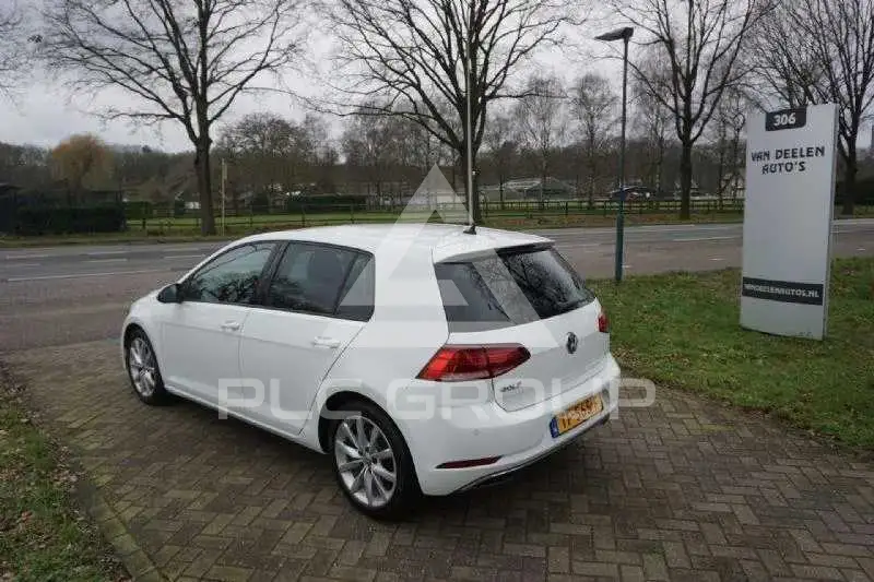 2018 Volkswagen GOLF