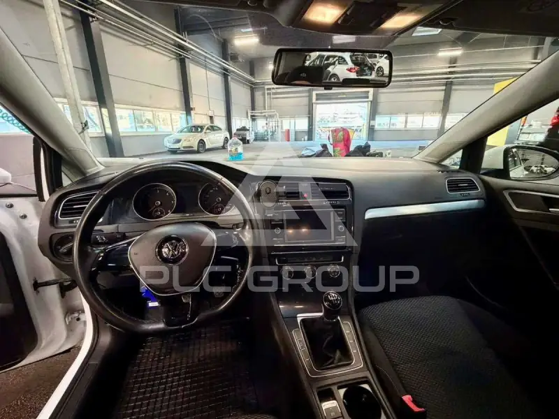 2018 Volkswagen GOLF