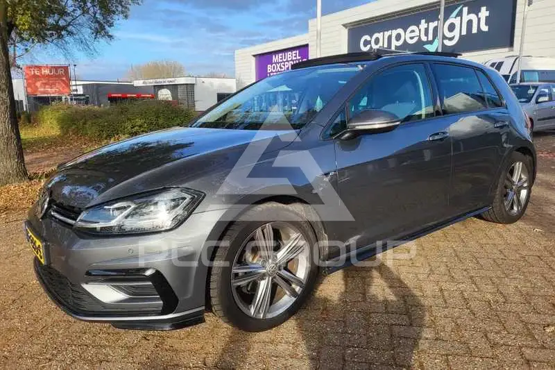 2018 Volkswagen GOLF