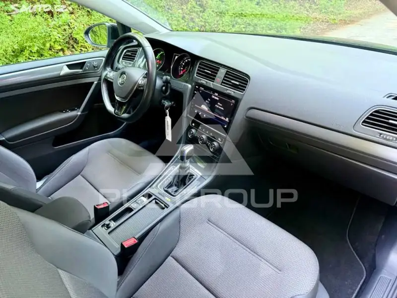 2018 Volkswagen E-Golf