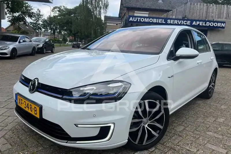 2018 Volkswagen E-Golf