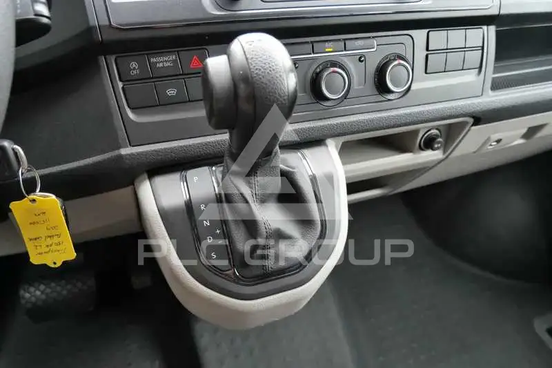 2018 Volkswagen Transporter