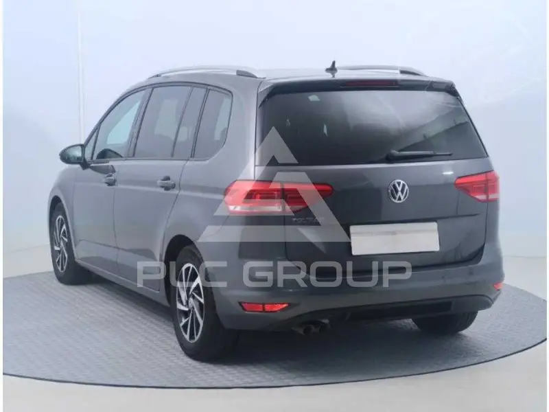 2018 Volkswagen Touran