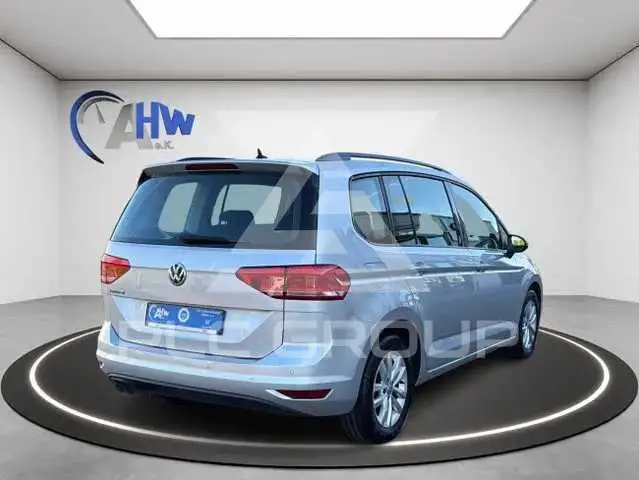 2018 Volkswagen Touran