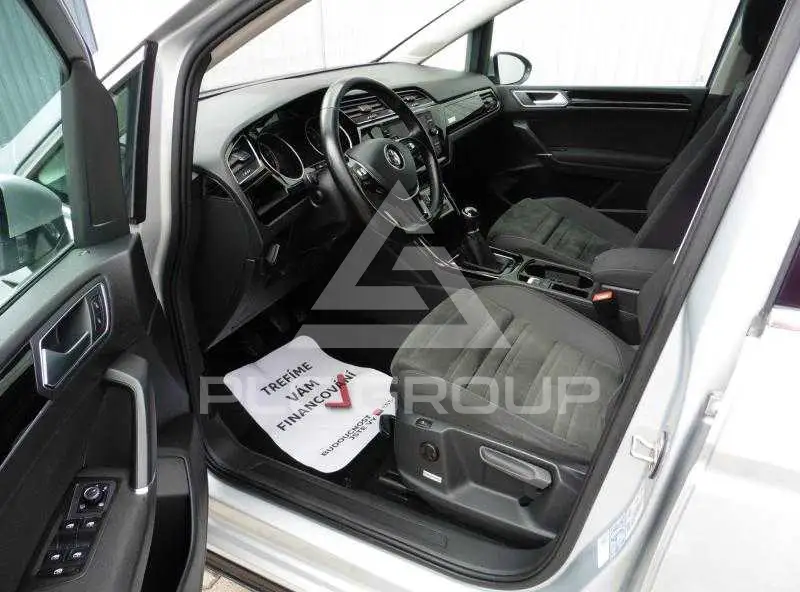 2018 Volkswagen Touran