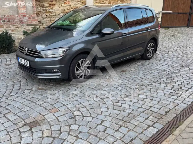 2018 Volkswagen Touran