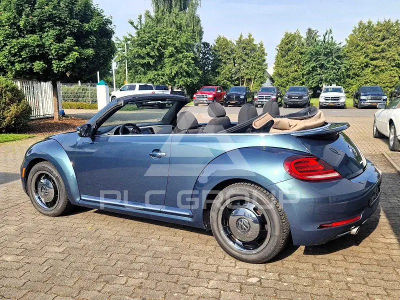 2018 Volkswagen BEETLE