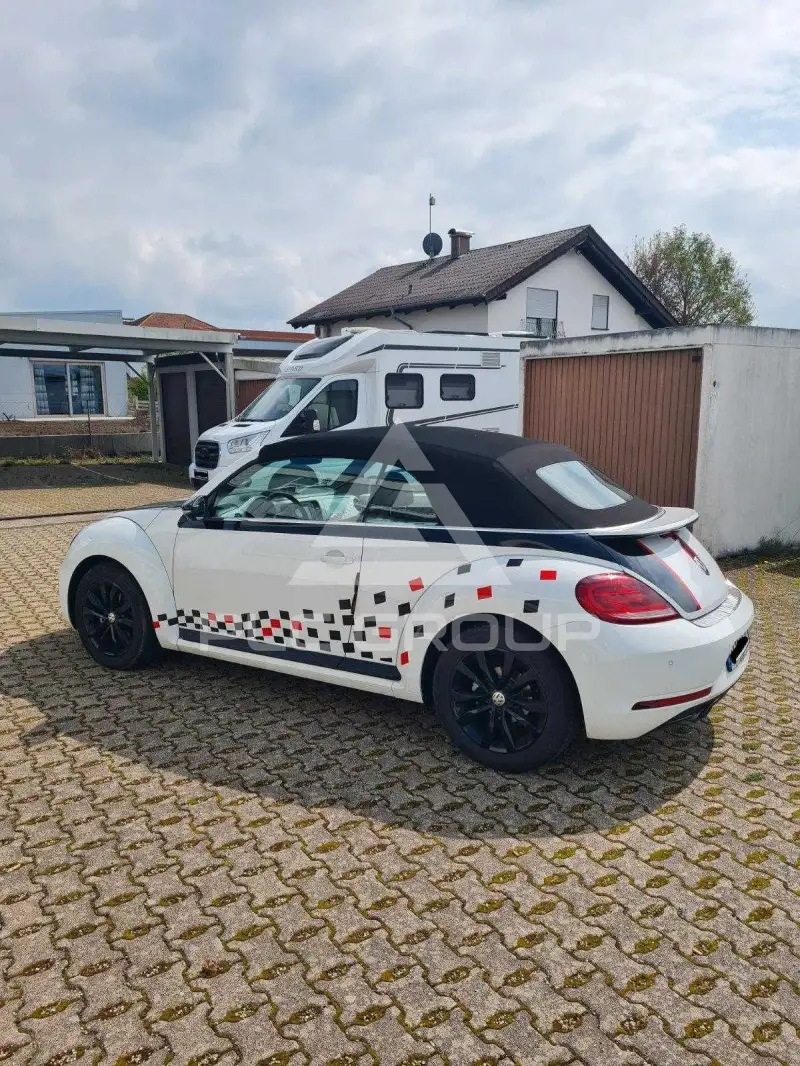 2018 Volkswagen BEETLE