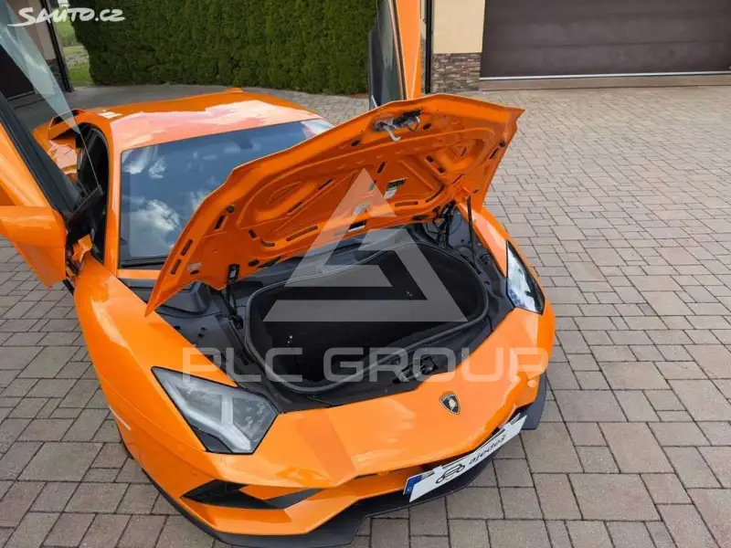 2018 Lamborghini Aventador