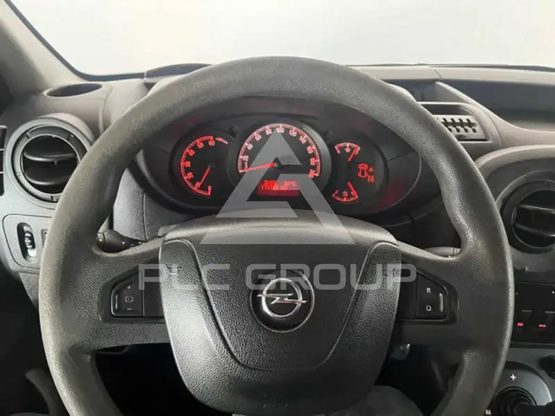 2018 Opel Movano