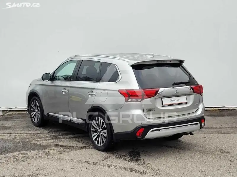 2019 Mitsubishi OUTLANDER