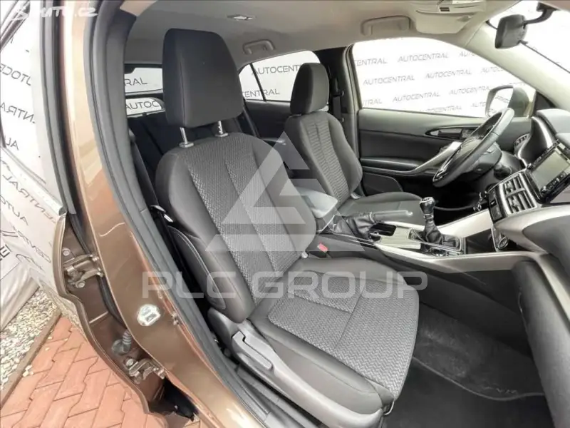 2019 Mitsubishi ECLIPSE