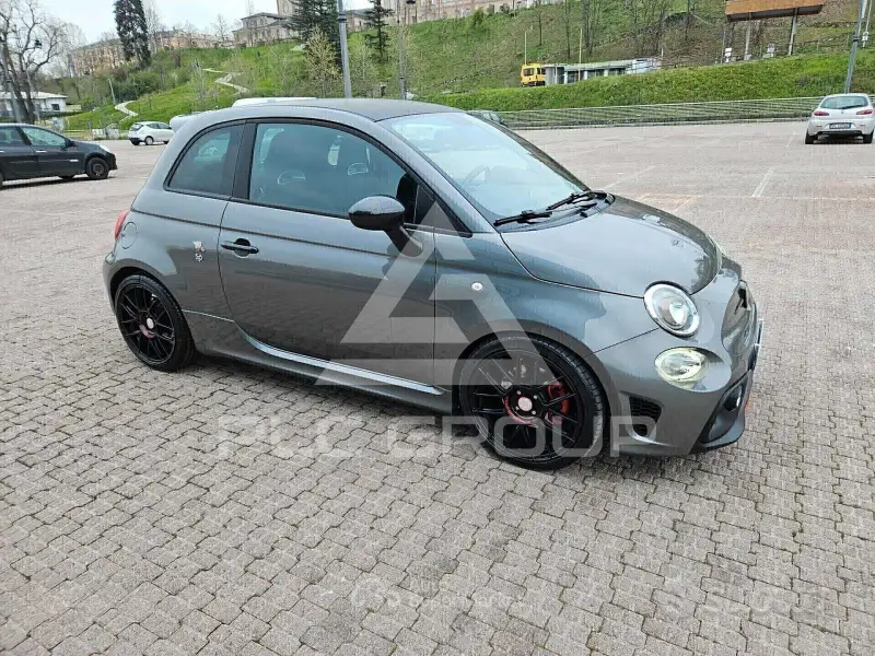 2019 Abarth 595