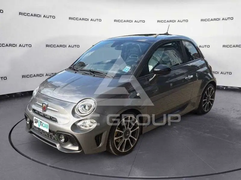 2019 Abarth 595