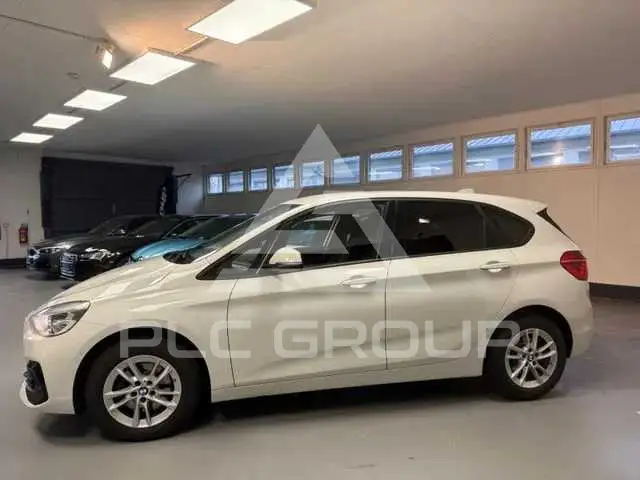 2019 BMW 218