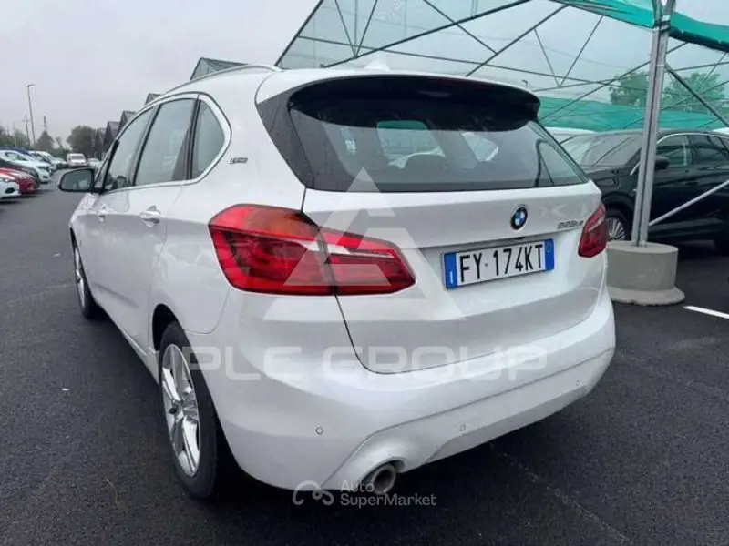2019 BMW 218