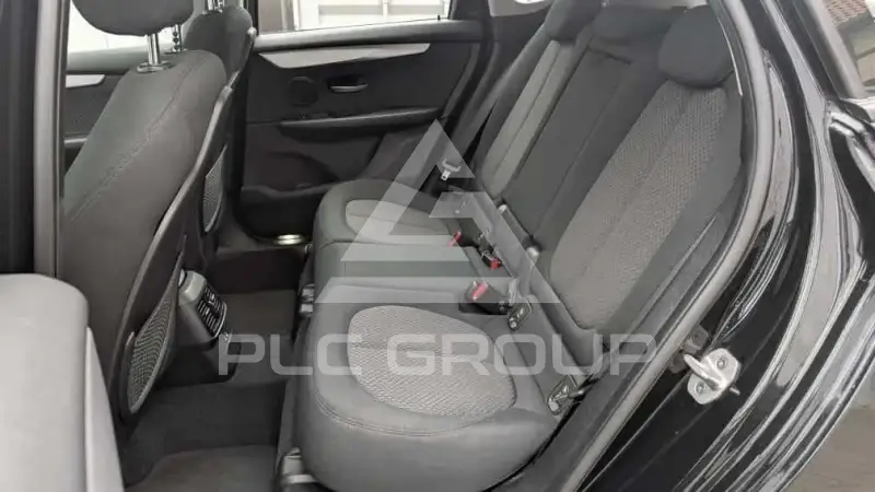 2019 BMW 218